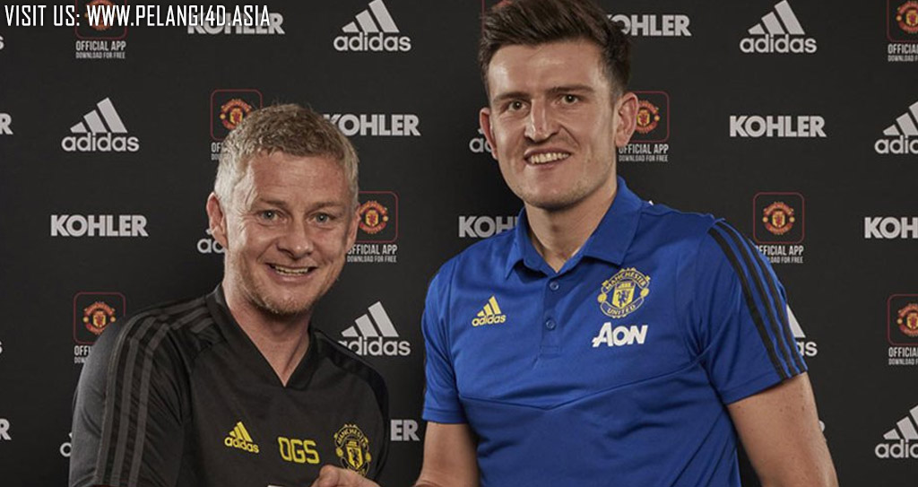 Manchester United Resmikan Transfer Harry Maguire
