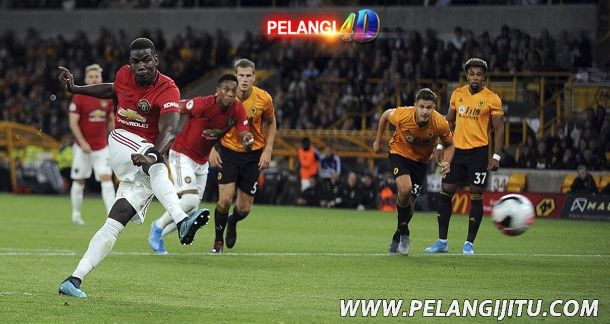 Siap Lepas Paul Pogba, MU Bidik Dua Gelandang Ini