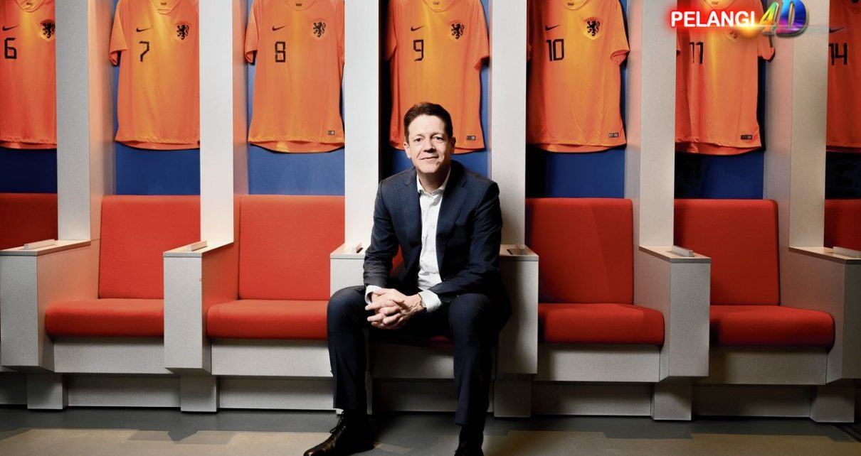 Presiden KNVB : Saya Ragu Jika Premier League 2019/2020 Bisa Rampung