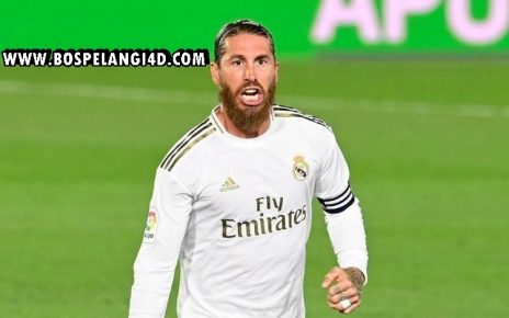 Zidane Berharap Ramos Pensiun di Real Madrid