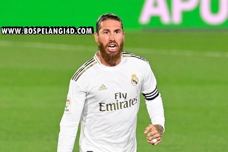 Zidane Berharap Ramos Pensiun di Real Madrid