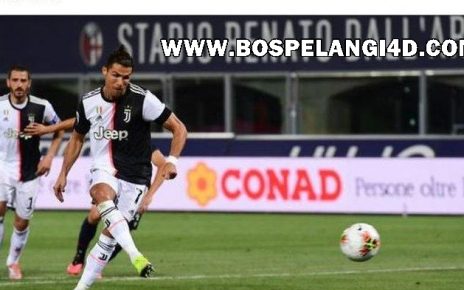 Bologna vs Juventus, Sarri Soroti Penampilan Bernardeschi