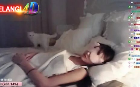 Wanita Ini Live Streaming Tidur Selama 5 Jam , Keuntungan RP 43 Juta