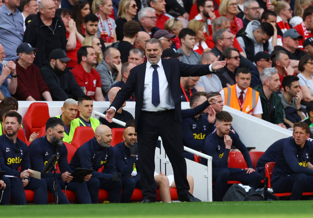 ANEH ! Pelatih Tottenham Diminta Fans Untuk Kalah Dari Manchester City Dini Hari nanti